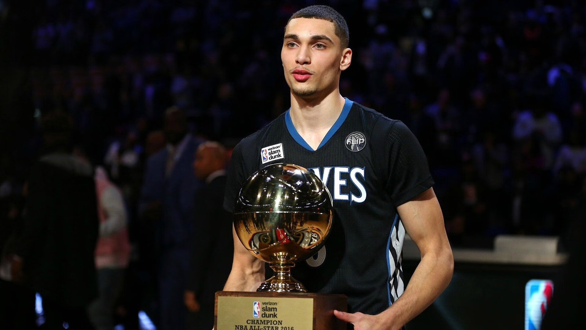 西部排名变化频繁，赛季剩余比赛竞争激烈，西部最新排名战绩